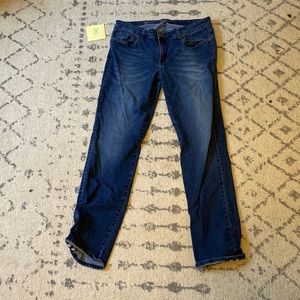KUT from the Kloth size 12 boyfriend skinny jeans